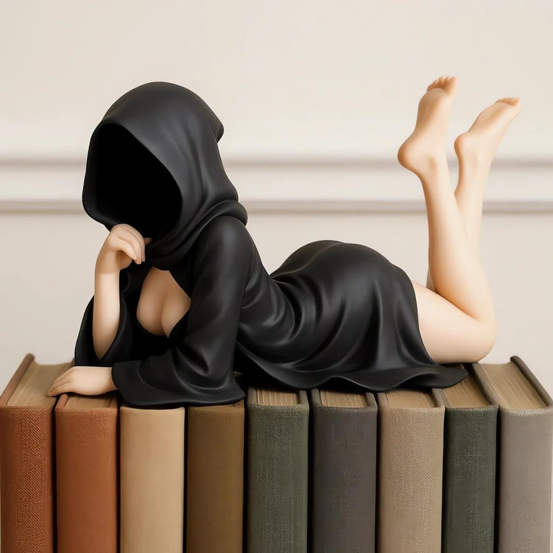 Table Decoration Mysterious Gothic Sculpture
